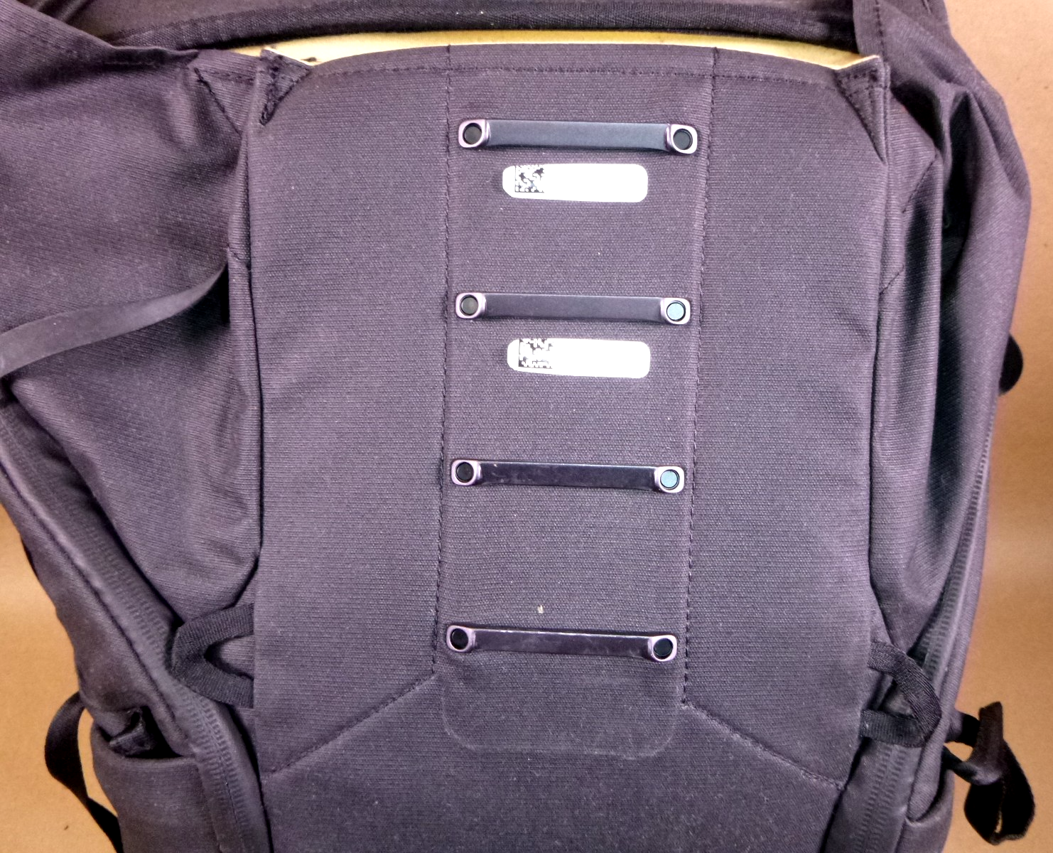 USED Peak Design Everyday Backpack 20L Black Camera Laptop Travel Bag - Very Clean | Industrial MRO Tools and Replacement Industrial Equipment Components