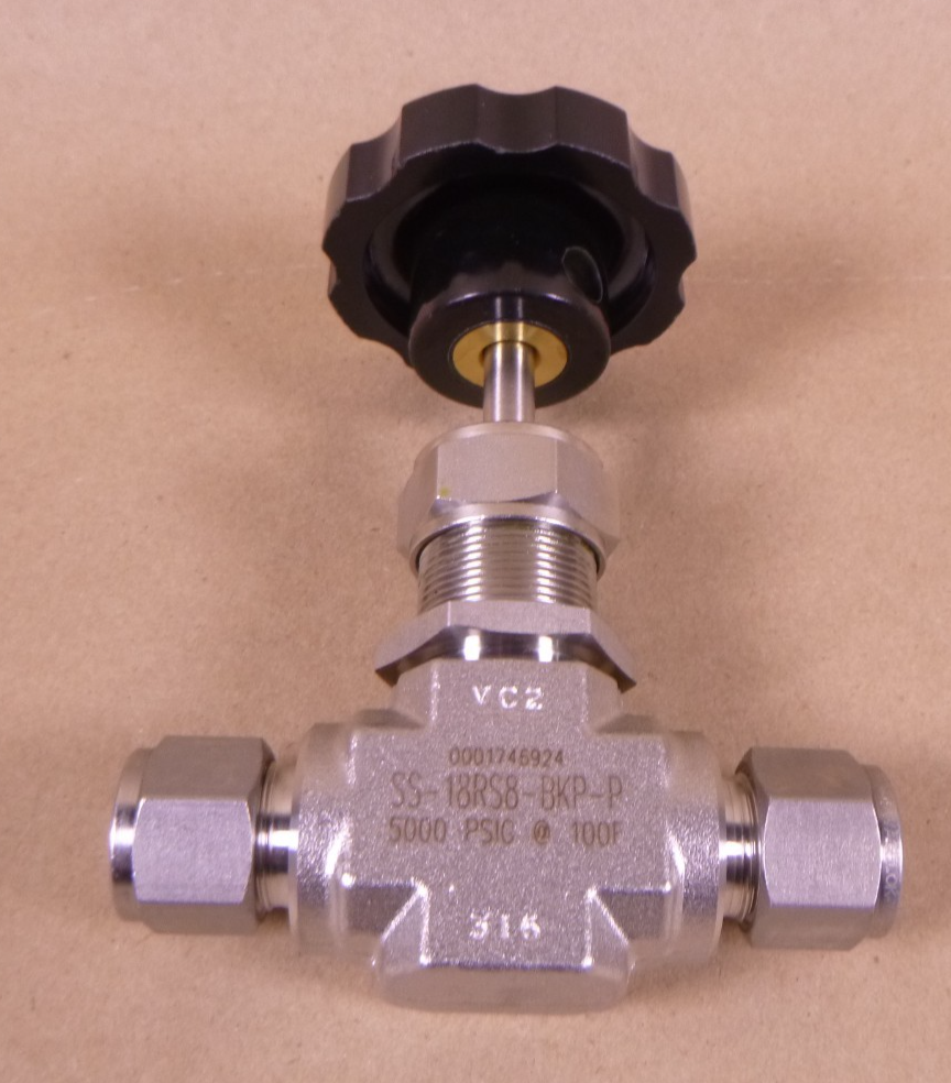 SS-18RS8-BKP-P Swagelok Needle Valve SS-18RS8 5000PSIG @ 100F