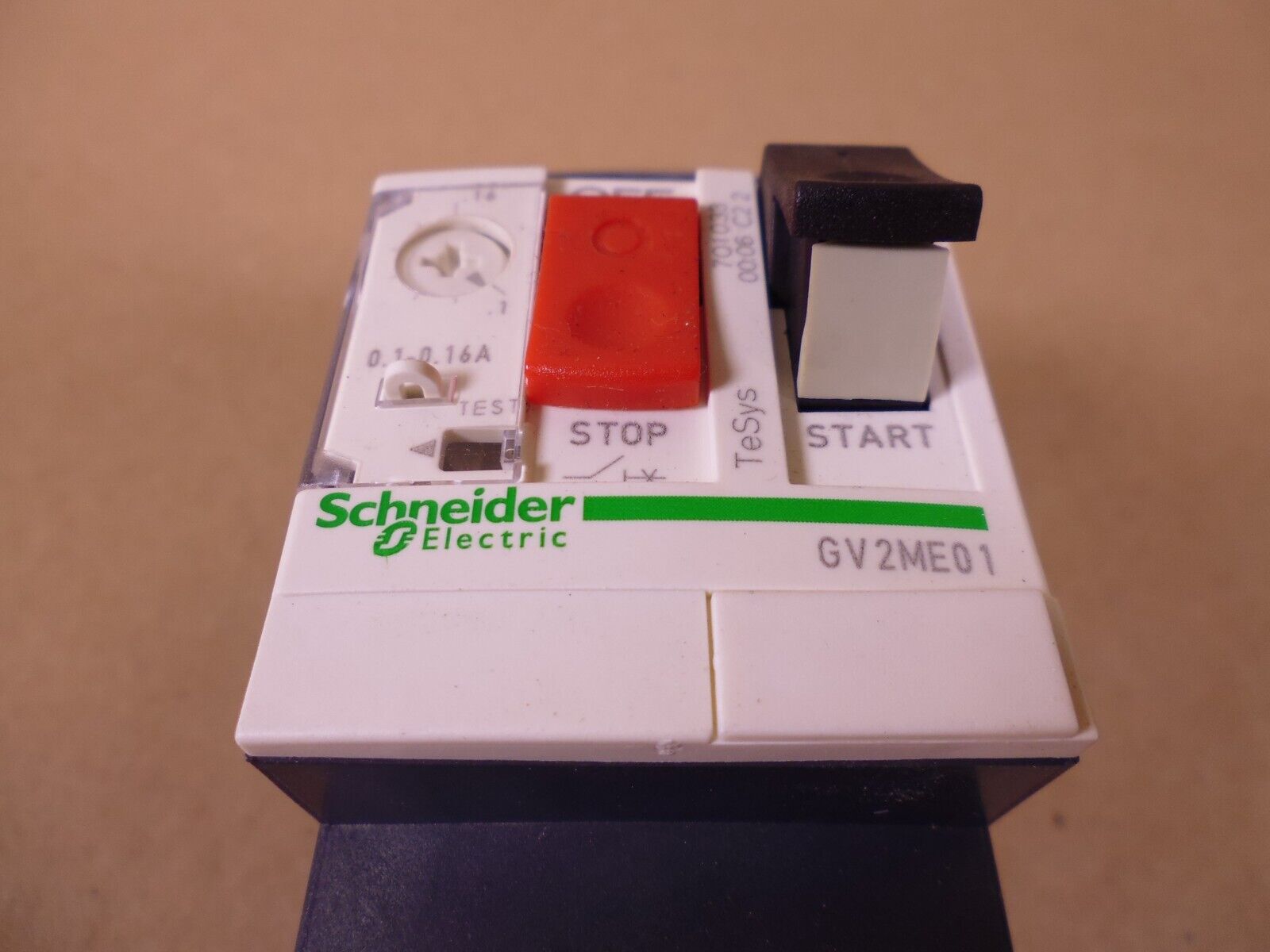 NEW Schneider GV2ME01 Motor Circuit Breaker TeSys 034292 , 0.1-0.16A | Electrical MRO Replacement Parts &amp; Components and Commercial Electrical Supplies Company