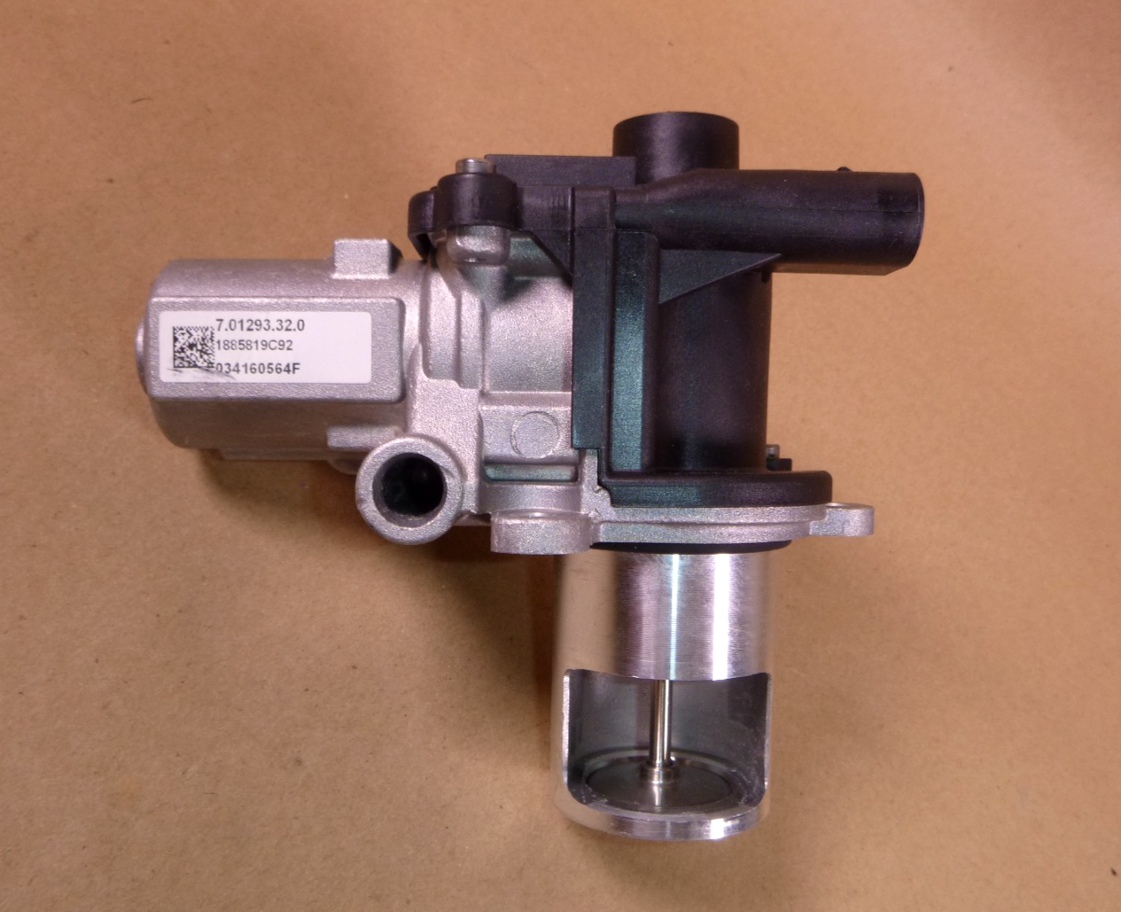 1885819C92 International Navistar Maxxforce 7, Ford 6.4L Power Stroke EGR Valve | Replacement Truck Parts, Trailer Accessories, Automobile Supplies, Car Parts &amp; Accessories