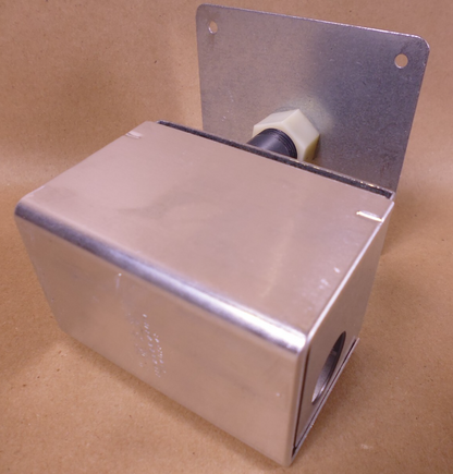 Invensys TS-5821 Electronic Duct Immersion Sensor , 6" Platinum, -40 to 250 Deg | Electrical MRO Replacement Parts &amp; Components and Commercial Electrical Supplies Company