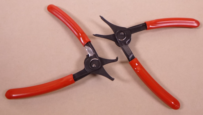 Snap on Tools 6 Piece Convertible Retainer Ring Pliers Set With Case PRH406