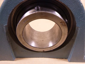 Dodge P2B-SCM-211 Pillow Block Bearing 126820 Size: 2-11/16" | Industrial MRO Replacement Parts, Manufacturing Machine Parts & Components, Heavy Equipment Parts Supplier