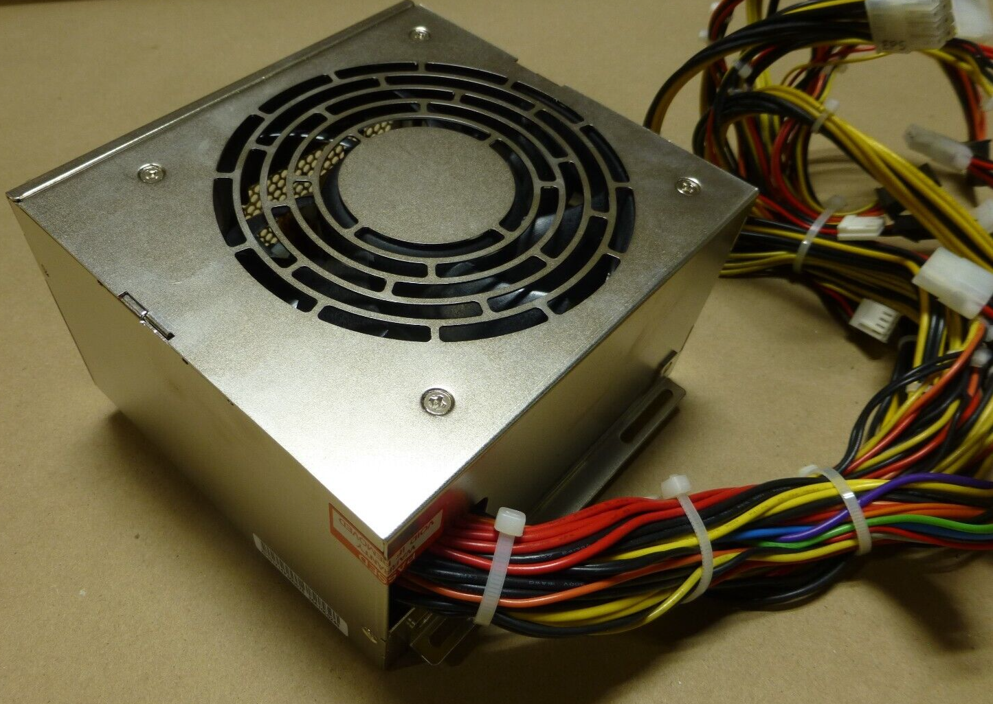 EMACS Zippy HU2-5760V ROHS Server Workstation Power Supply 760W 100-240V 47-63Hz | Industrial MRO Replacement Parts, Manufacturing Machine Parts &amp; Components, Heavy Equipment Parts Supplier