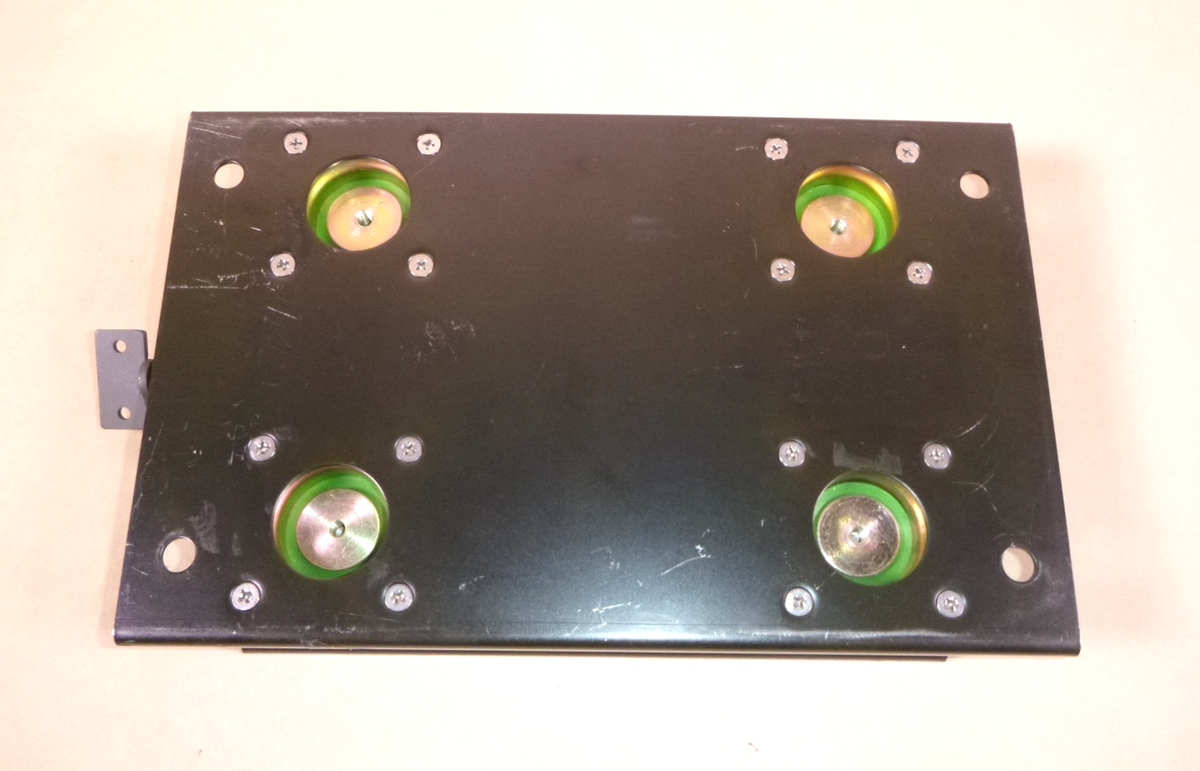 Harris Radio Military Vehicular Shock Mount Base RF-5071VSM, 5975-01-413-4637