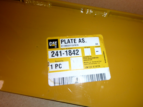 Caterpillar Cat 241-1842 Front Light Cover Plate Fits 627G, 623G & 621G Tractors | Industrial Tractor Parts Supplier and Surplus Tractor Parts & Accessories