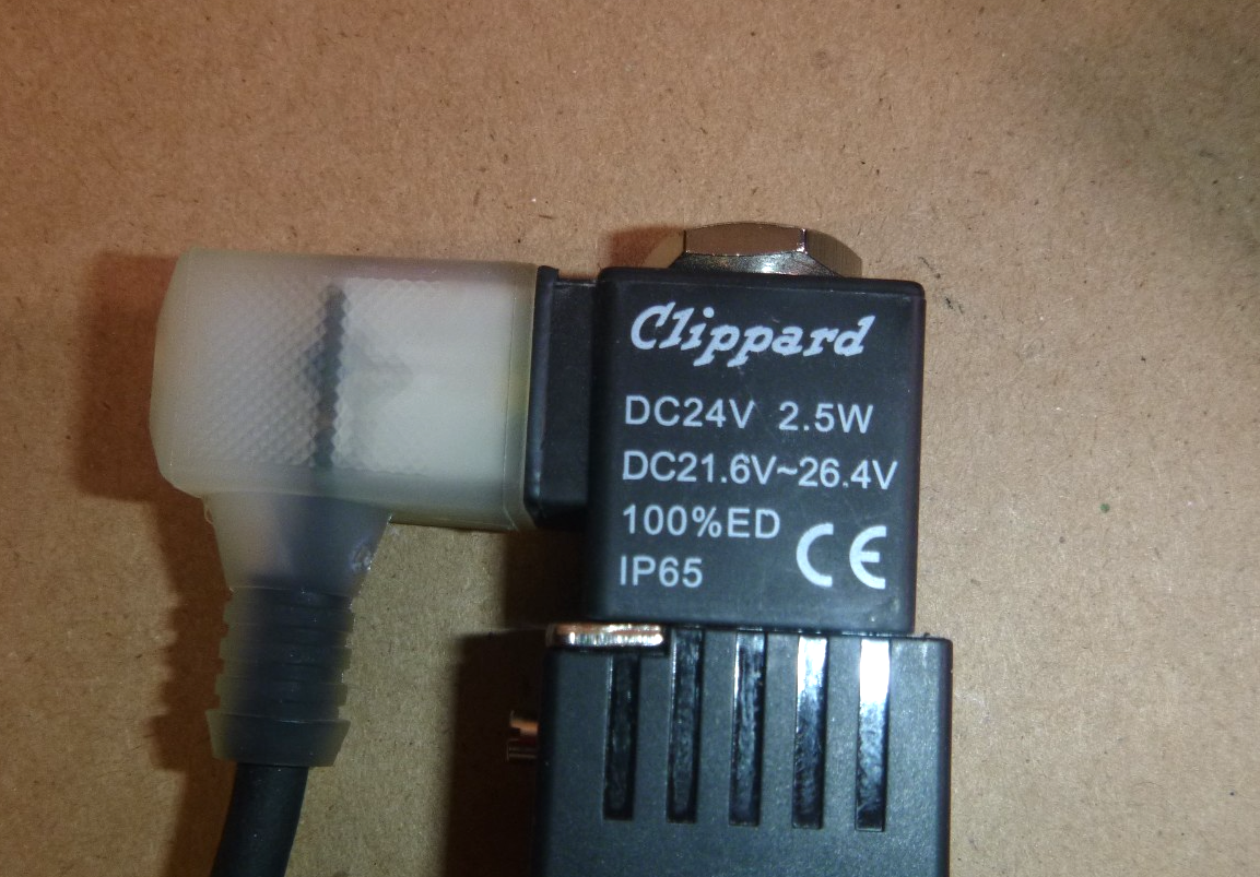 Clippard MME-41PES, 24VDC 5 Port 4-Way Solenoid Valve W/ DIN Lead Wire CC-ILL-P6