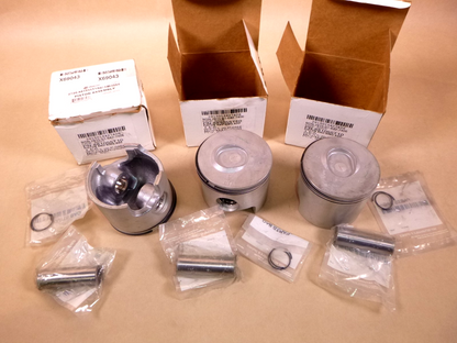 Genuine OEM MerCruiser Mercury Stern Drive Piston Kit 2720-881055T10 (Lot of 3)