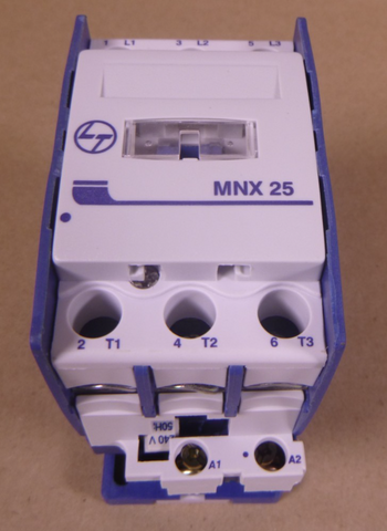 L&T MNX 25 Switchgear CS 94110 Contactor Relay 240V Coil 3-Pole