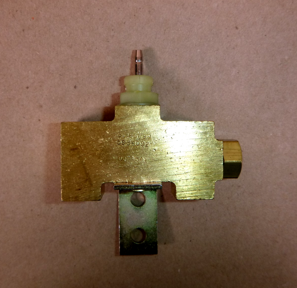 USGI M35A2 & A3 Proportioning and Warning Brake Valve 5934092, 2530-01-257-7705 | Genuine M35 Military Truck Parts and M939 Cargo Truck Surplus Parts