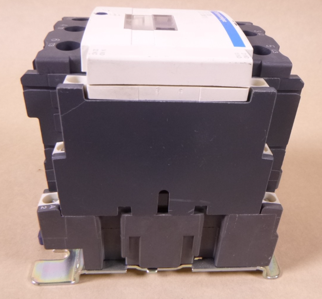 Schneider Contactor LC1D65 LC1D6511 80A Telemecanique NO NC 50HP