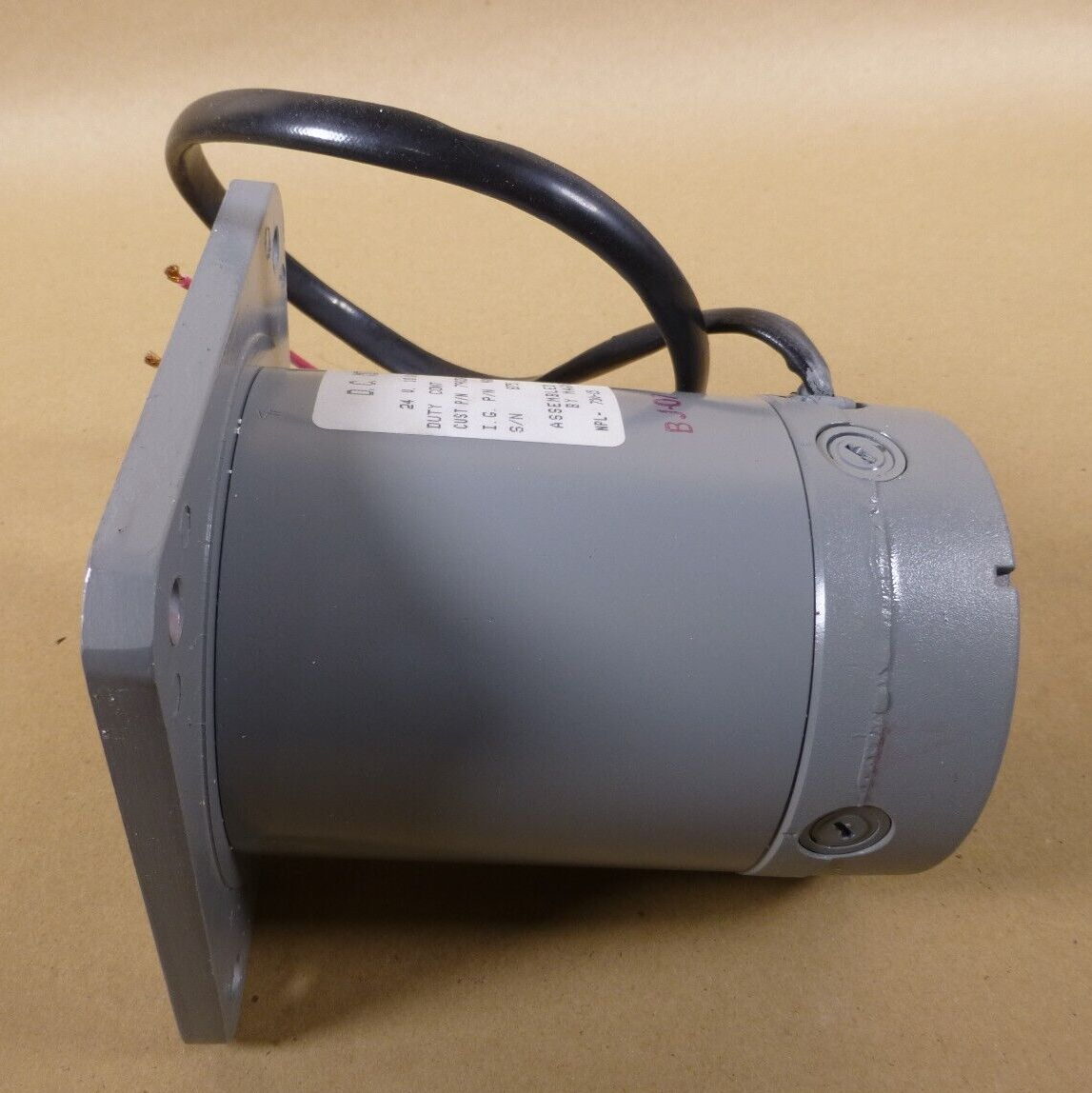 Magnetek 7903345-01 DC Motor 24V 10A 350RPM 4020d-60 Duty Cont 6105-01-011-5210 | Industrial Electric Motors, Pumps &amp; Parts