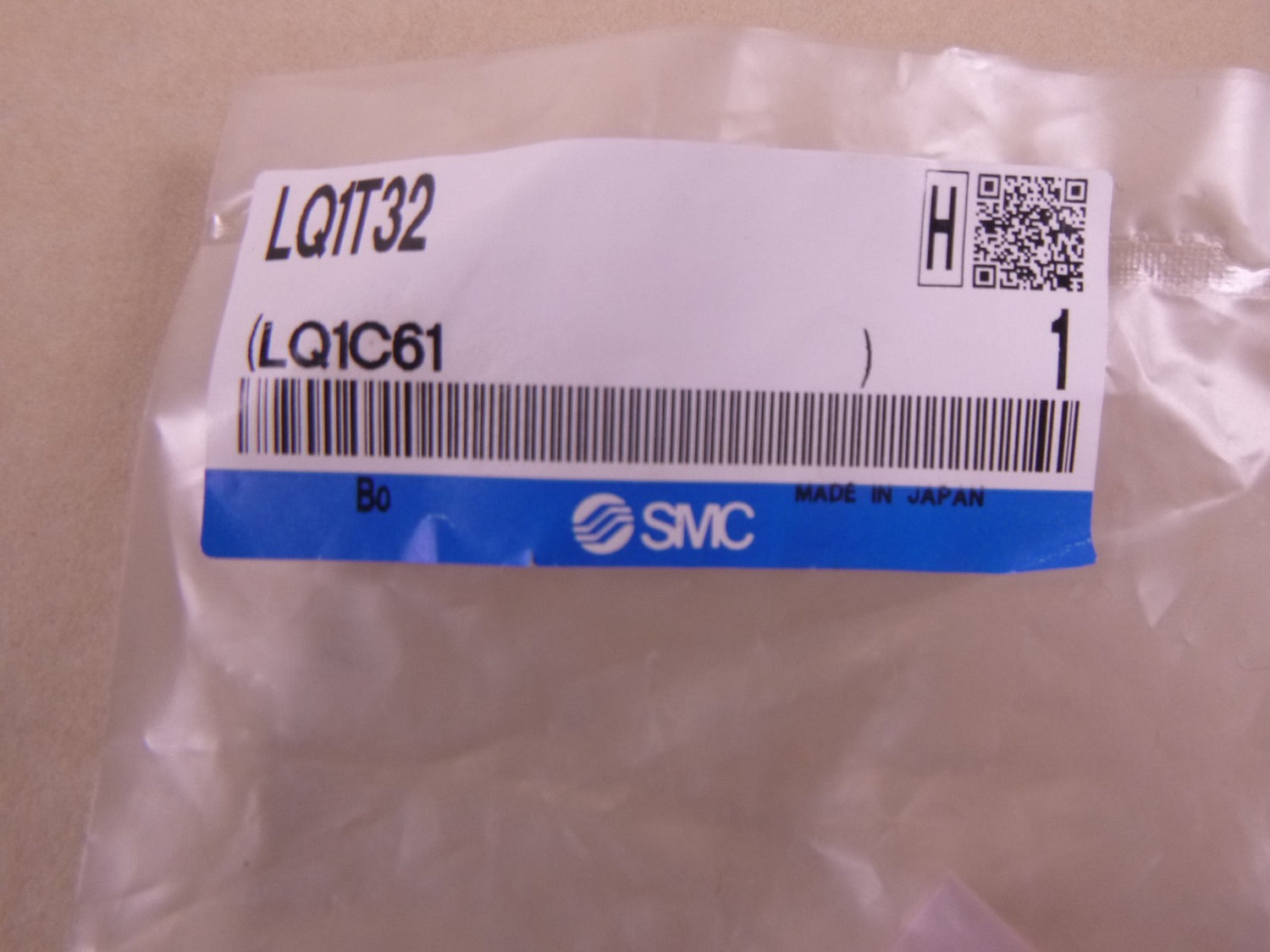 SMC LQ1T32 LQ1 Series Fluoropolymer Hyper Fittings Tubing Connection 8x6mm