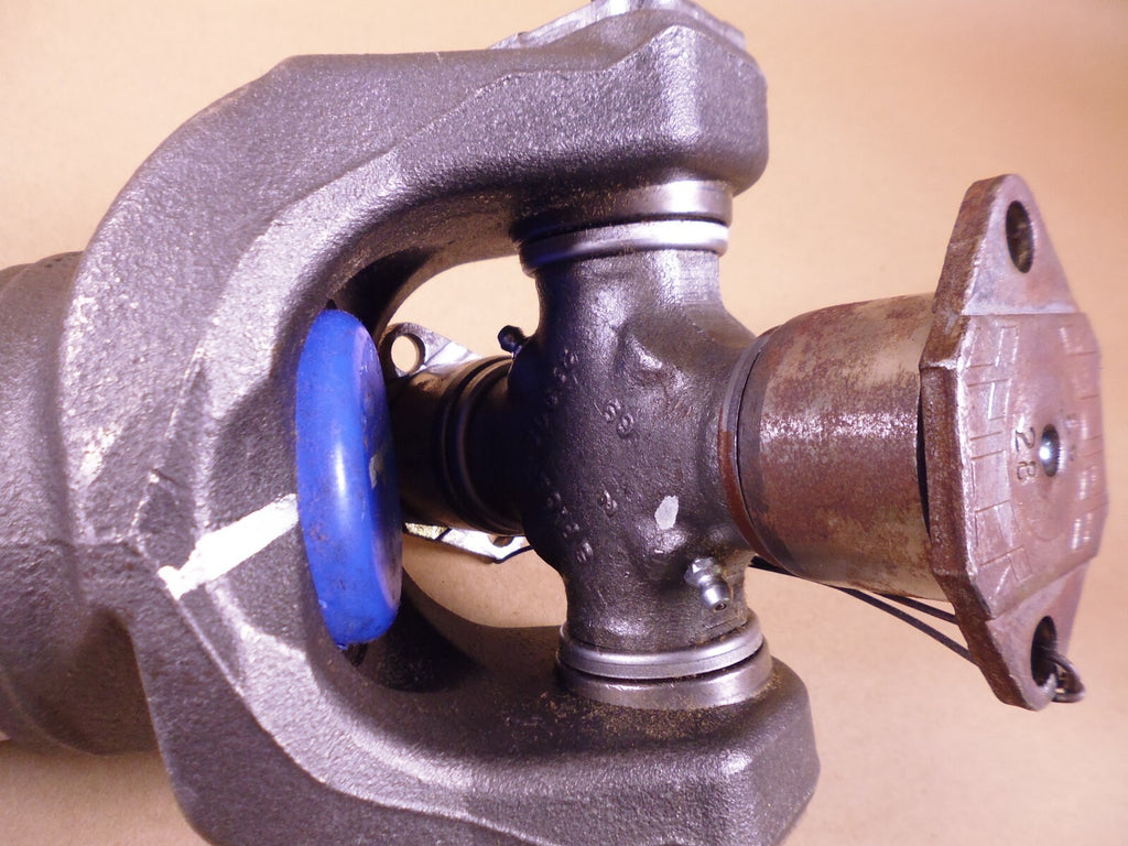 Spicer 904287 Drive Shaft Split Joint 1710 Series 6-3-2651X , 2520-01-498-9363 | Replacement Truck Parts, Trailer Accessories, Automobile Supplies, Car Parts & Accessories