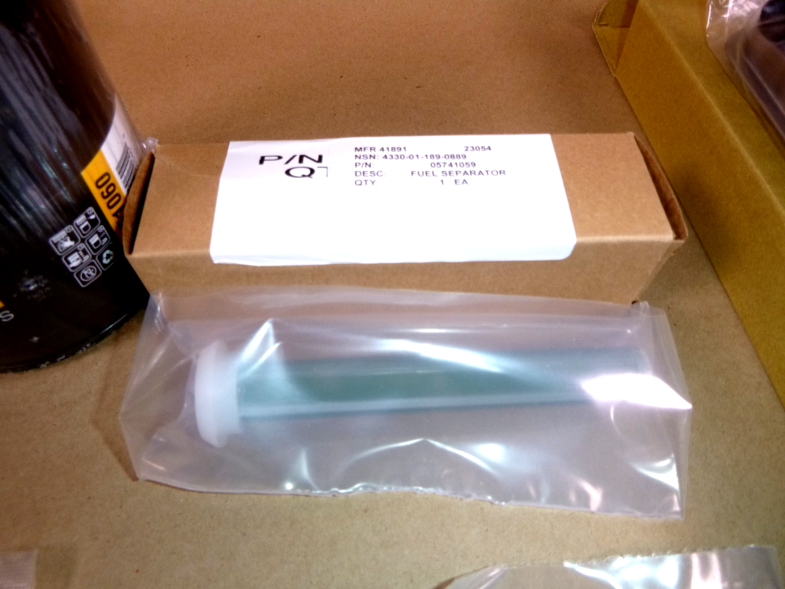 USGI M998 Humvee Filter &amp; Geared Hub Maintenance Kit 2590L0001, 2590-01-530-3471