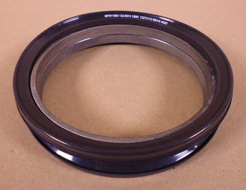 M1 OEM CAT Caterpillar Plain Encased Seal 132-0513 12273112 5330-01-065-6208