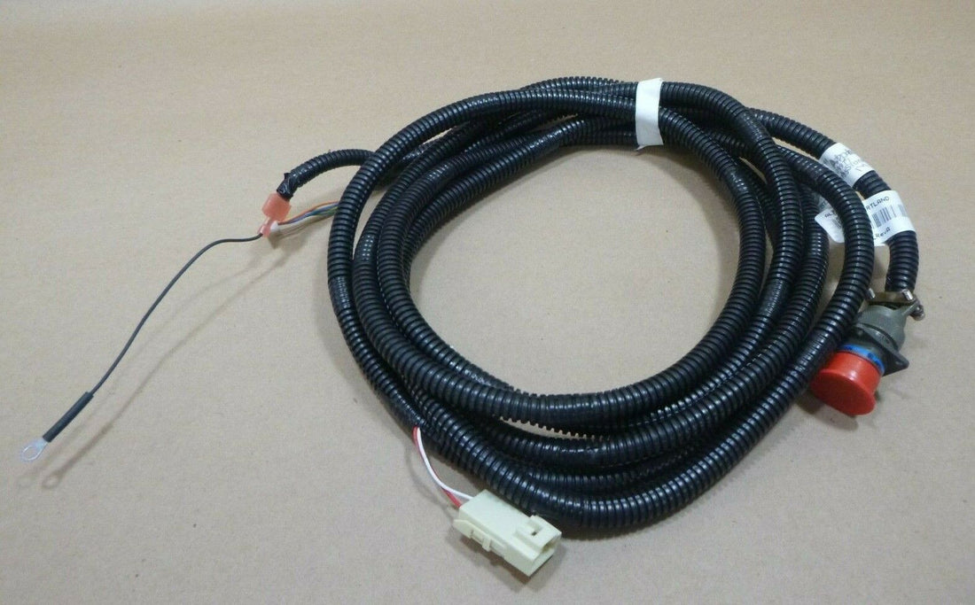 MRAP MAXXPRO REMOTE SPOTLIGHT WIRING HARNESS 3822506C91 , 6150-01-568-3034 | Genuine FMTV Replacement Parts, LMTV Parts For Sale and Military Surplus Medium Tactical Vehicle Parts &amp; Components