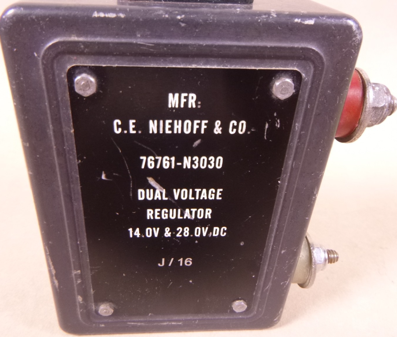 C.E. Niehoff N3030 Dual Voltage Regulator , 14V &amp; 28V DC , 6110-01-420-1229