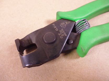 Eaton Aeroquip E-Z Clip System Assembly Kit Hose Cutter | Industrial MRO Tools and Replacement Industrial Equipment Components