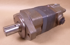 104-1066-006 OEM Eaton Char-Lynn Hydraulic Motor 2000 Series 244.3 cm3/r | Industrial Electric Motors, Pumps & Parts