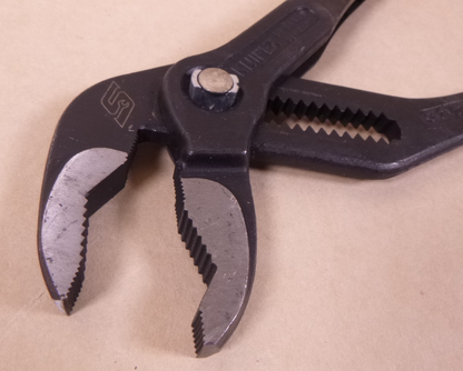 Blue-Point Germany KNIPEX Vanadin Slip-Joint Water Pump Plumbing Pliers, 16"