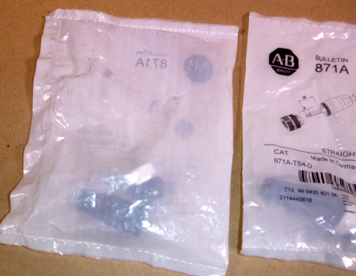 871A-TS4-D Allen Bradley MICRO 4-PIN Straight Female Connector (Lot of 3) NEW