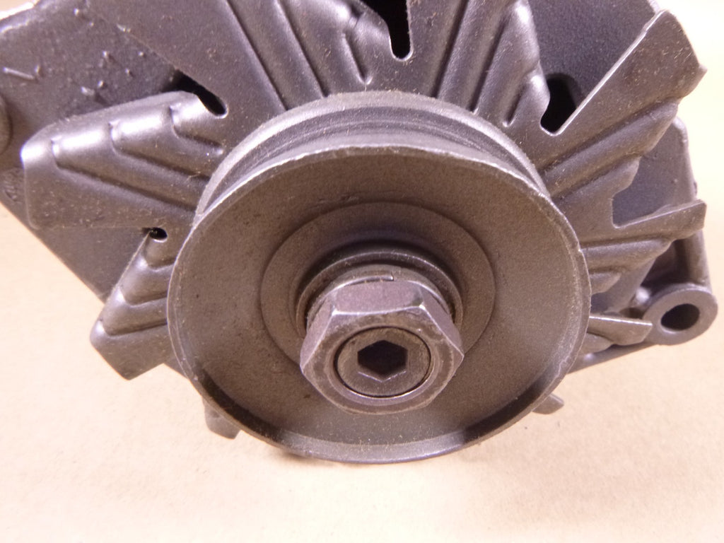 Delco Remy 1100588 Alternator 10SI OEM Genuine 37A 12V | Replacement Truck Parts, Trailer Accessories, Automobile Supplies, Car Parts & Accessories