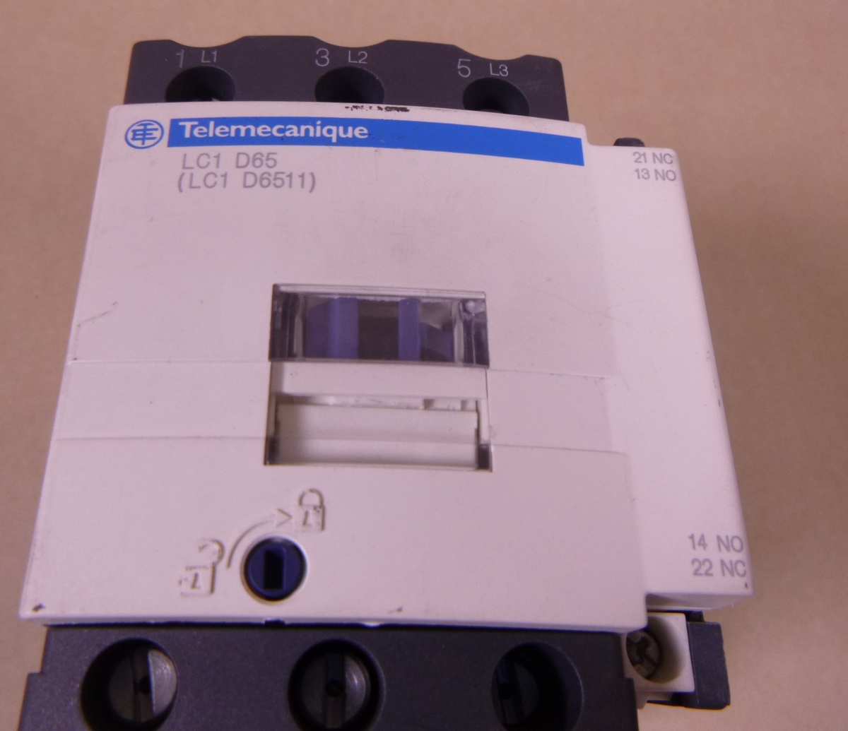 Schneider Contactor LC1D65 LC1D6511 80A Telemecanique NO NC 50HP