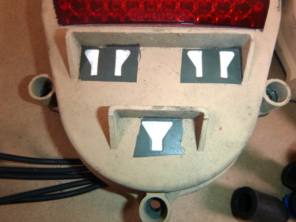 USGI M939 Humvee Rear Composite Thin Lights Painted Tan Truck Lite 07240, 07358