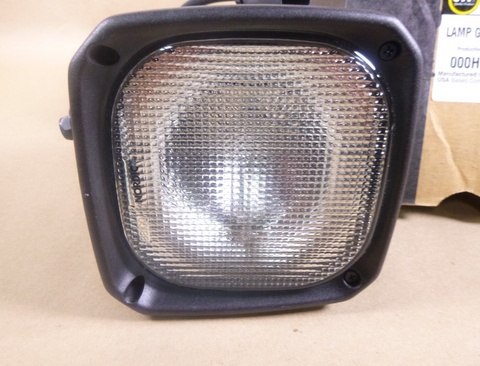 CTP 332-9402 Suspended Mounted Flood Lamp 24 Volt Fits Caterpillar 3329402 | Industrial Tractor Parts Supplier and Surplus Tractor Parts & Accessories