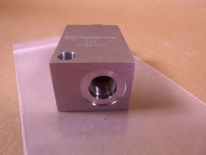Sun Hydraulics FAI Manifold - Line mount - Ninety degree | Industrial MRO Replacement Parts, Manufacturing Machine Parts &amp; Components, Heavy Equipment Parts Supplier
