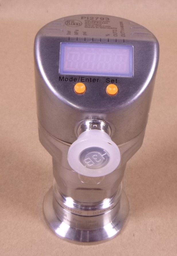 USED IFM PI2793 Flush Pressure Sensor with Display &amp; E33208 Tri-Clamp | Electrical MRO Replacement Parts &amp; Components and Commercial Electrical Supplies Company