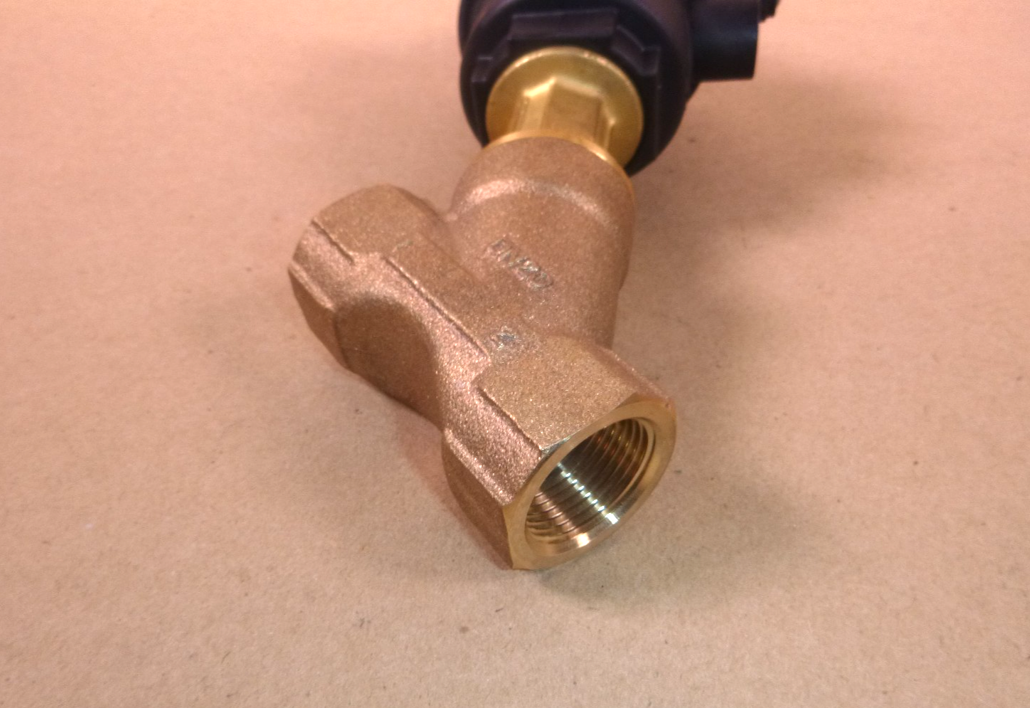 J9SPG1605 Omal ZEUS Pneumatic Brass Angle Piston Valve 3/4" NPT Conn 10 bar | Industrial MRO Replacement Parts, Manufacturing Machine Parts &amp; Components, Heavy Equipment Parts Supplier