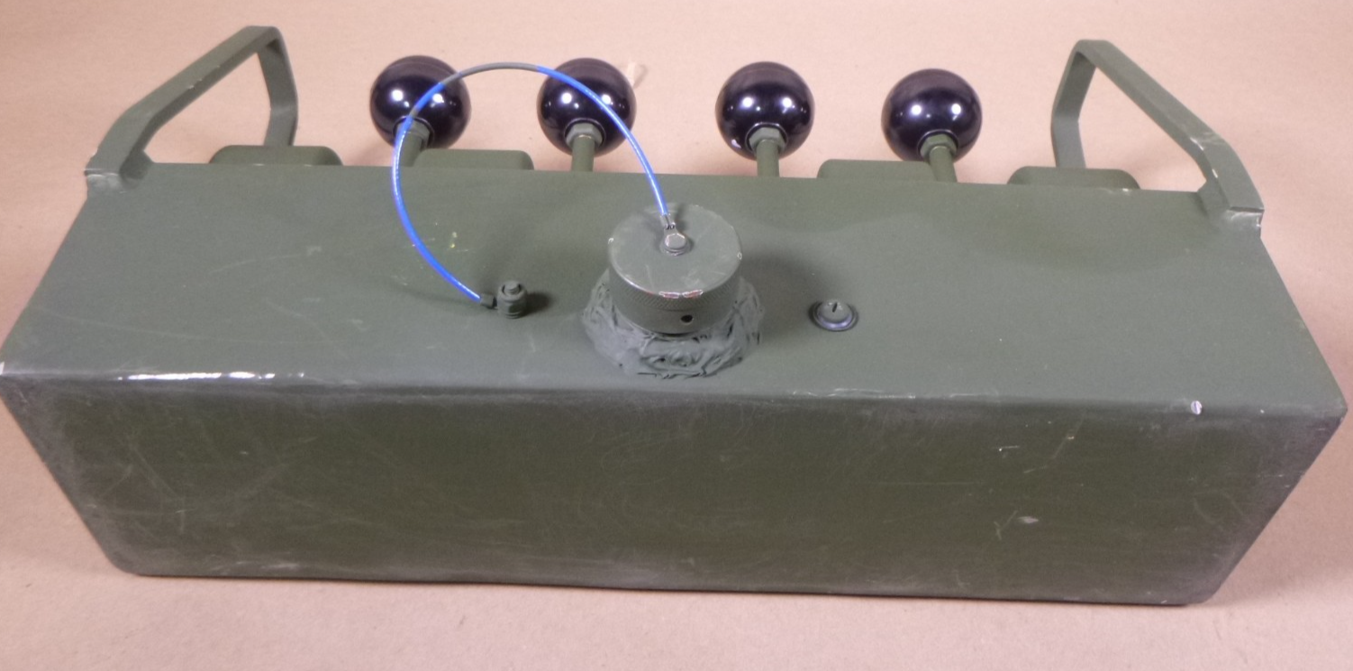 M1089 FMTV Wrecker Remote Switching Control Box , 6110-01-428-6142