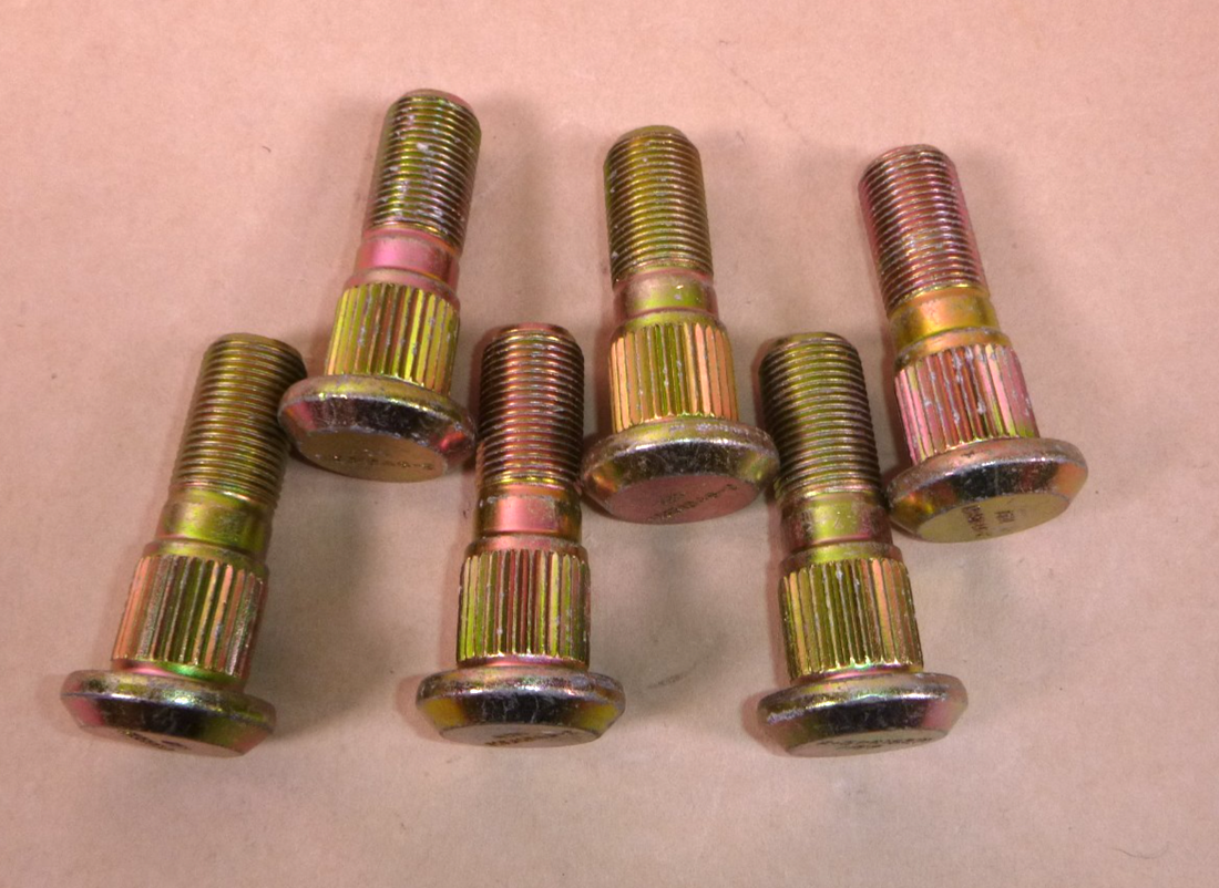 USGI M103A3 M105A2 Trailer Wheel Hub (RH) Ribbed Shoulder Bolt MS51946-2 (6 Pcs)