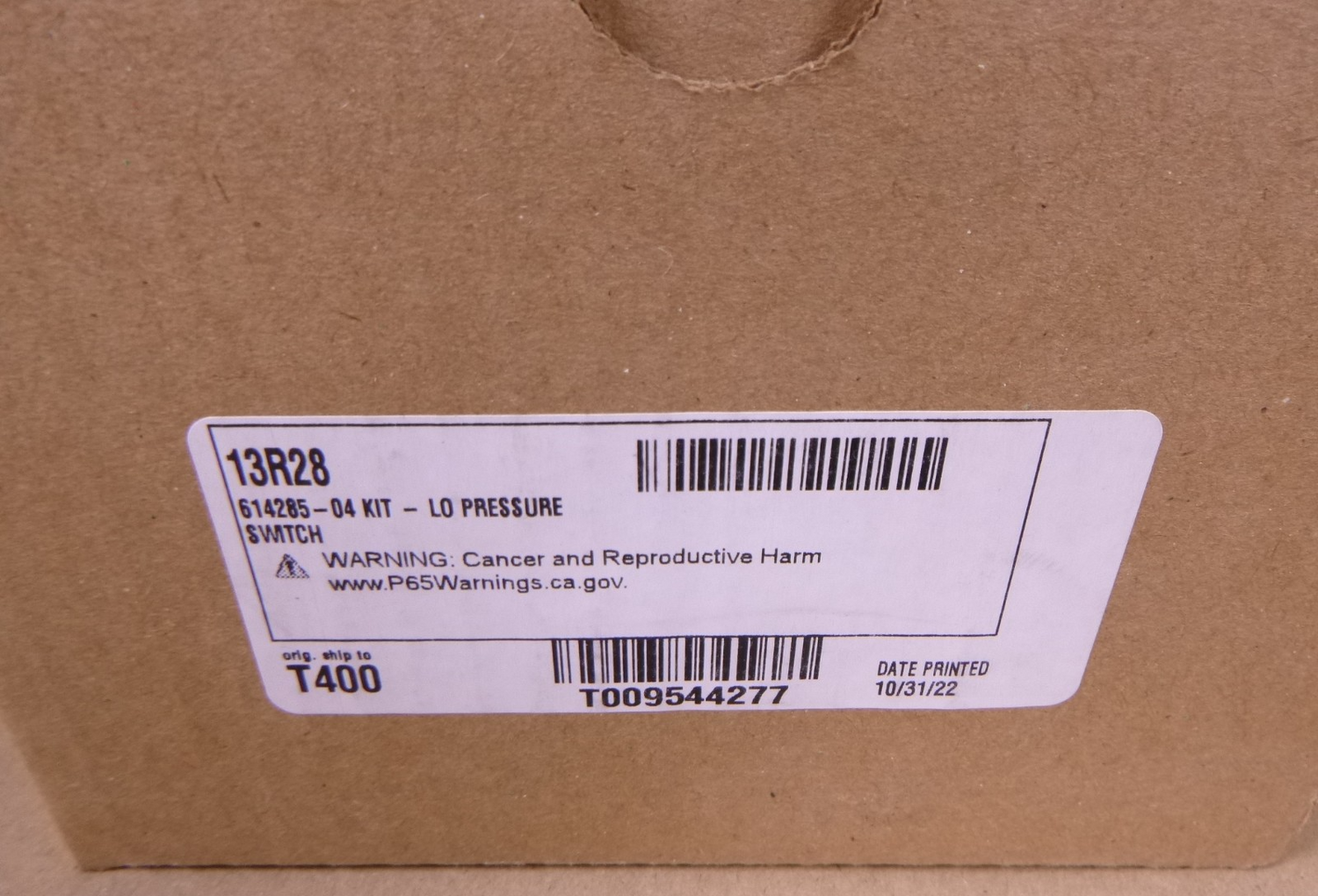 Lennox 614285-04 Low Pressure Switch Actuates At 90 Psi Resets At 40 Psi 13R28 | Electrical MRO Replacement Parts &amp; Components and Commercial Electrical Supplies Company