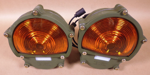 (2x) HMMWV M939 FMTV 24V FRONT TURN SIGNAL 11614156 Aluminum , 6220-01-433-8813 | Genuine FMTV Replacement Parts, LMTV Parts For Sale and Military Surplus Medium Tactical Vehicle Parts & Components
