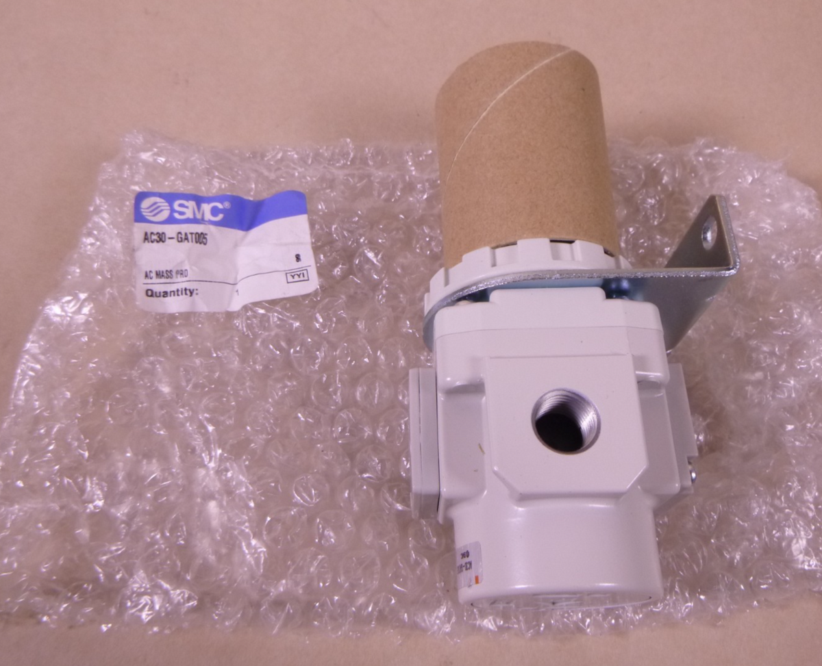 NEW SMC AC30-GAT005 Pneumatic Regulator 0-150 PSI 0-1MPa 1/4"NPT
