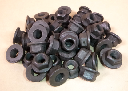 5/8-18 Grade 8 (C) Black Flange Hex Lock Nut - International 414089C1 (50 Pcs)