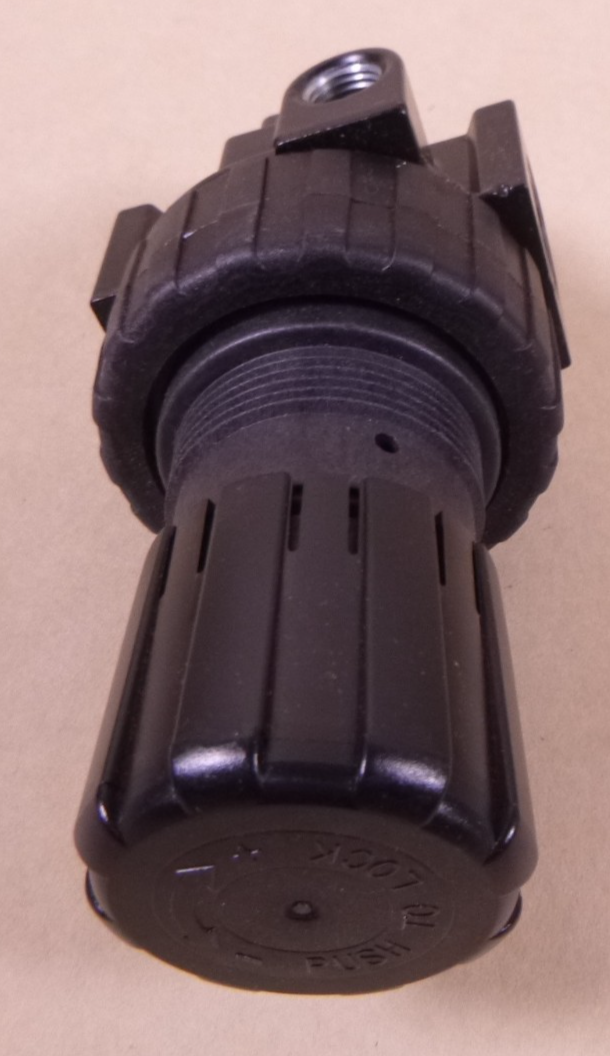 Parker 3/8” NPT 0-160 PSI Gauge 250 PSI Max Air Pressure Regulator 06R218AC