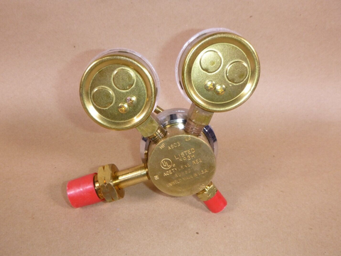 New Uniweld RUH8211 Single Stage Acetylene Regulator with a CGA510 Inlet