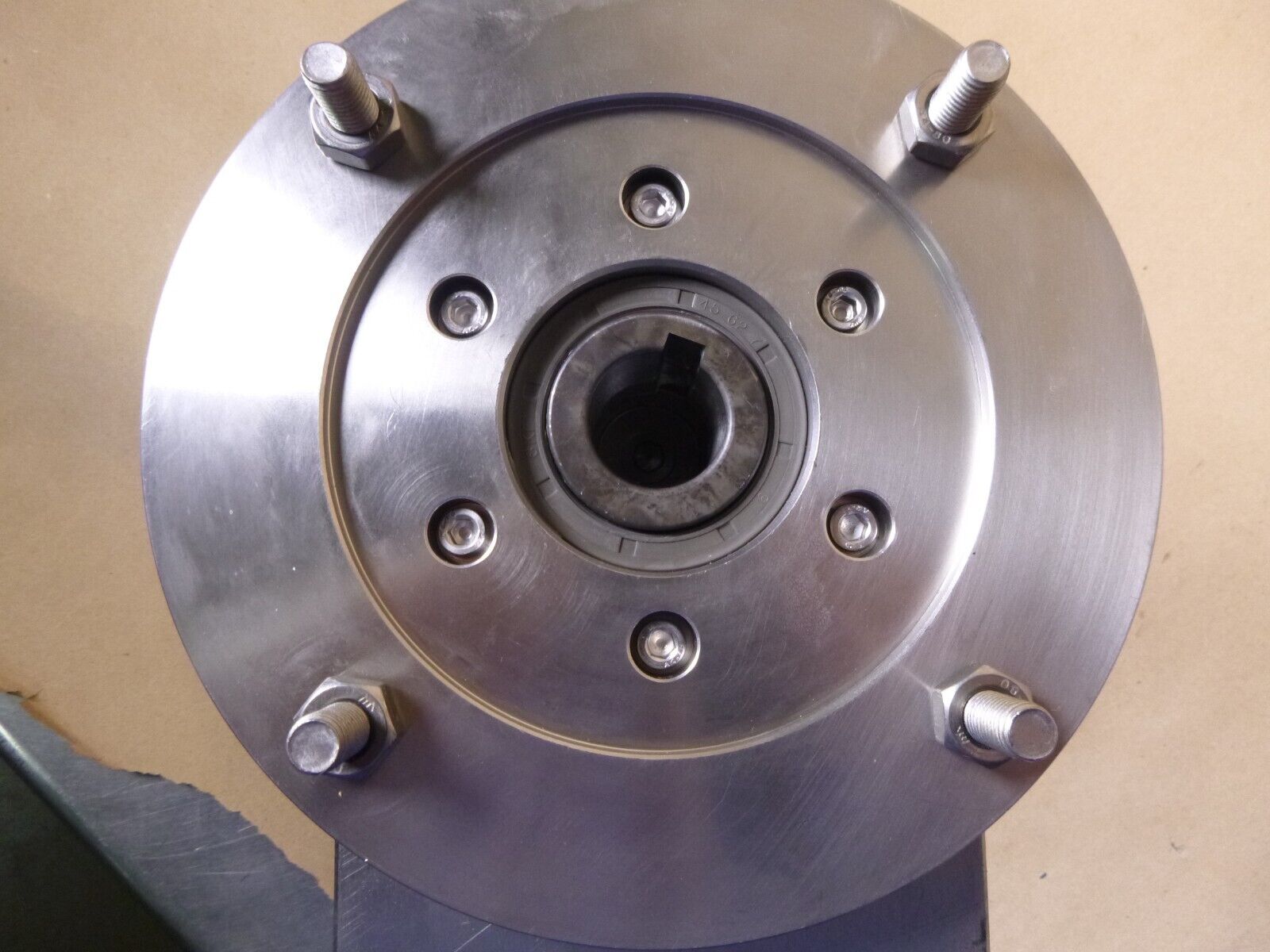 Clean Geartech PI85UN0610-DB3 Hollow Shaft Stainless Speed Reducer 28:1 Ratio | Industrial Electric Motors, Pumps &amp; Parts