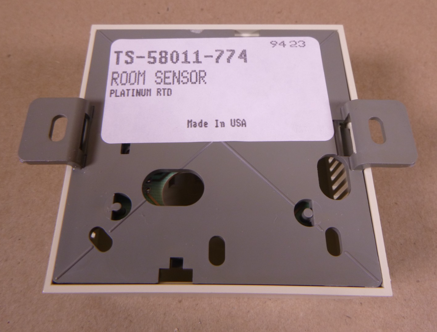 TS-58011-774 Robertshaw Siebe Room Sensor Platinum RTD HVAC | Industrial MRO Replacement Parts, Manufacturing Machine Parts &amp; Components, Heavy Equipment Parts Supplier