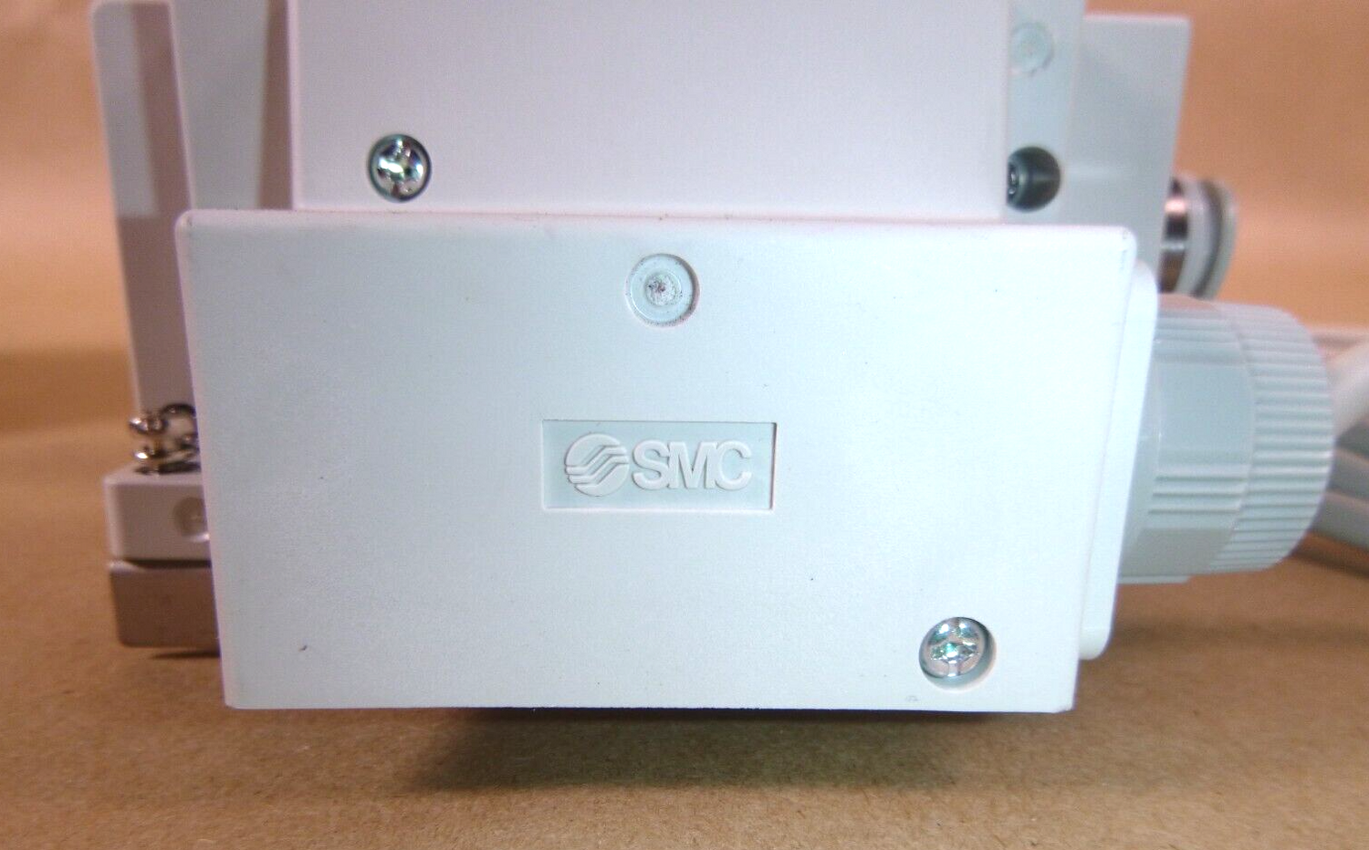 New SMC SS5Y5-10L32-02D-C8, 2 Station Manifold Base | Electrical MRO Replacement Parts &amp; Components and Commercial Electrical Supplies Company