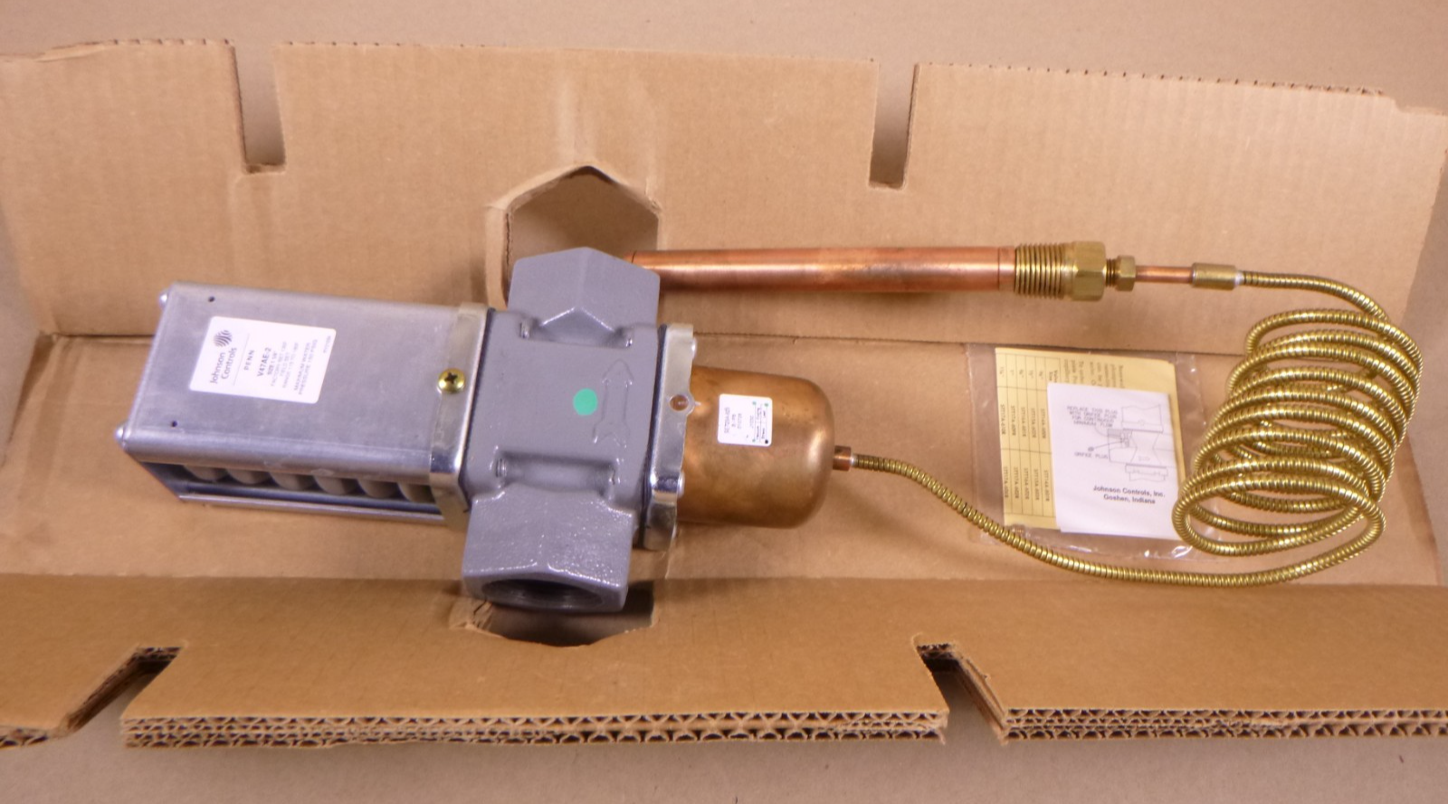 V47AE-2C Johnson Controls 1-1/4" Water Valve , Range 115-180 Deg F | Industrial MRO Replacement Parts, Manufacturing Machine Parts &amp; Components, Heavy Equipment Parts Supplier