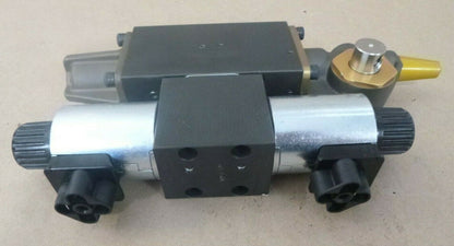 USGI PLS CAPSTAN WINDLASS FOUR WAY LIFT CONTROL VALVE PARKER 85785-01-PAAG24K | Industrial MRO Replacement Parts, Manufacturing Machine Parts &amp; Components, Heavy Equipment Parts Supplier