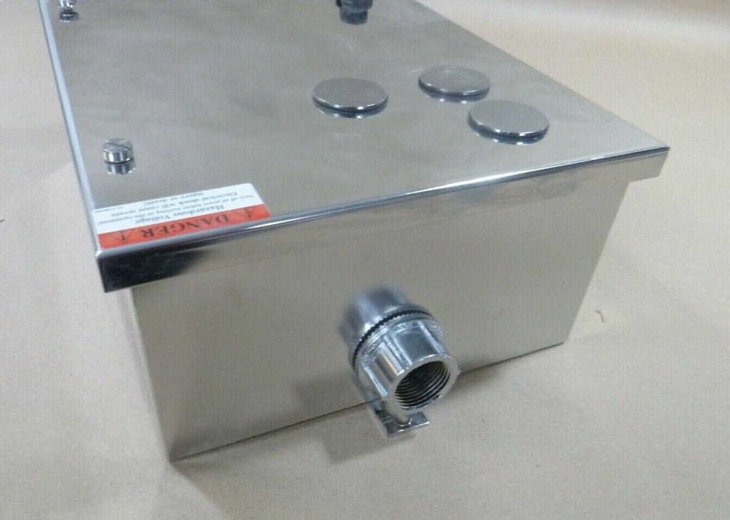 New GE CR309B402 Magnetic Starter Reverser Size 0, 3P 600V 120VAC Coil w/ Nema 4 | Electrical MRO Replacement Parts & Components and Commercial Electrical Supplies Company