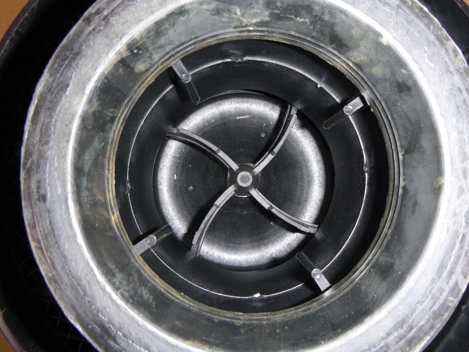 New Genuine John Deere Rotary Ejector Air Precleaner AT221487, 5 Inch Precleaner | Industrial Tractor Parts Supplier and Surplus Tractor Parts &amp; Accessories