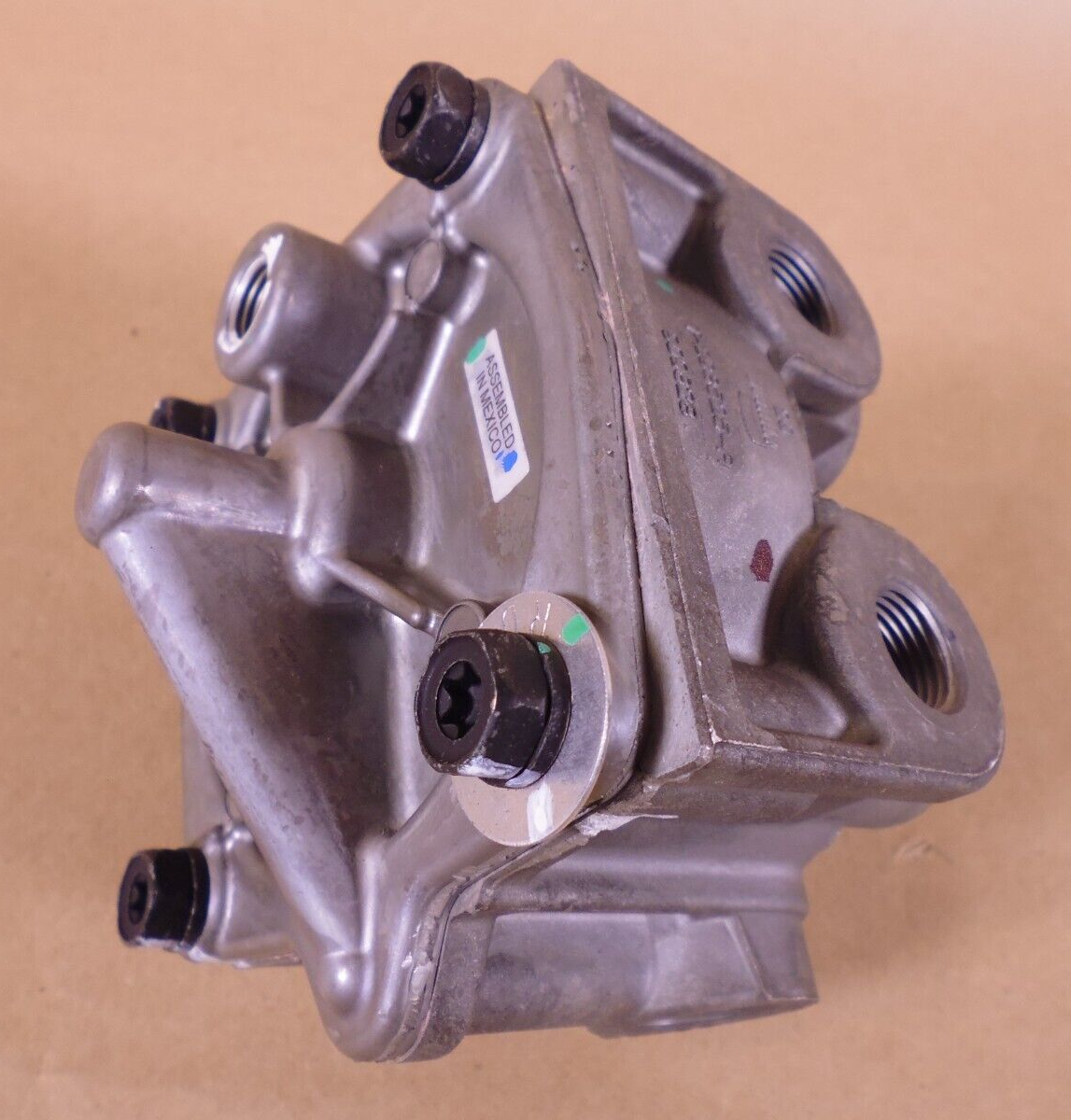 OEM Bendix 801746 R-12P Air Brake Pilot Relay Valve , 2530-01-540-8069 | Replacement Truck Parts, Trailer Accessories, Automobile Supplies, Car Parts &amp; Accessories