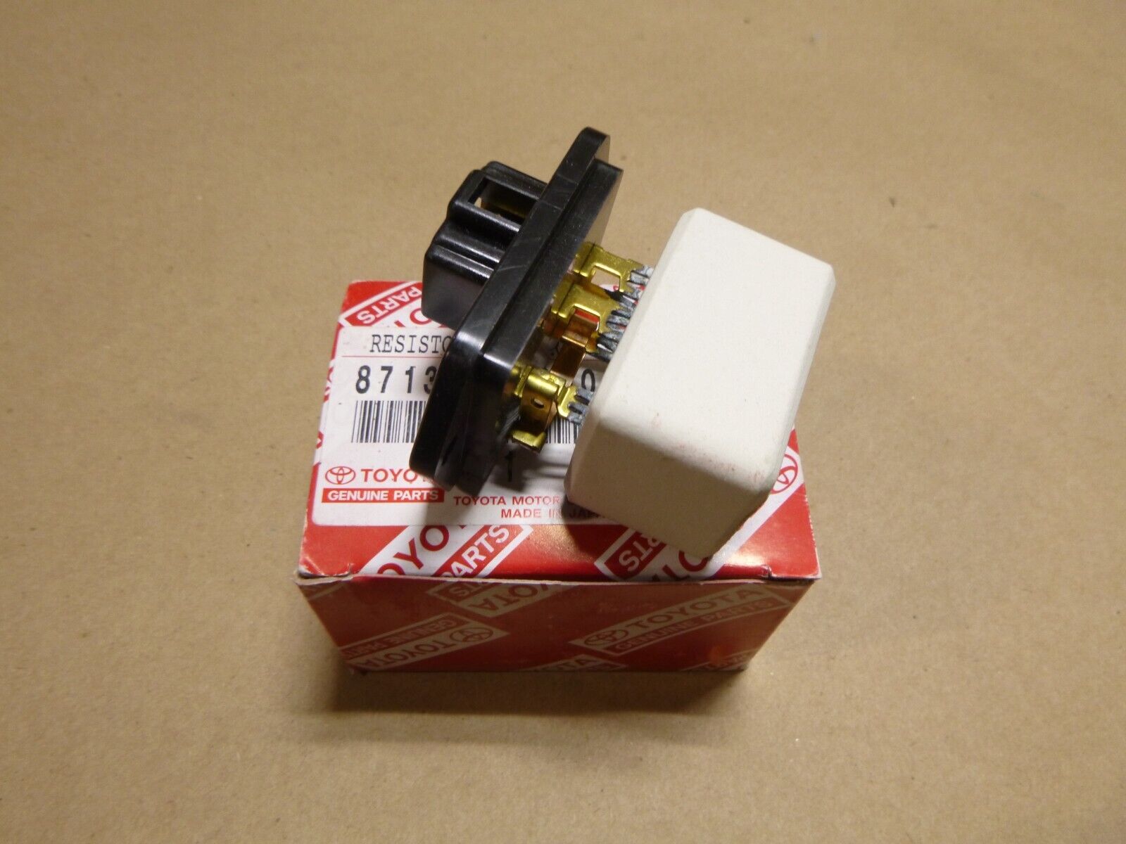 New Genuine Toyota HILUX/4RUNNER TRUCK Blower Resistor 87138-35080 | Replacement Truck Parts, Trailer Accessories, Automobile Supplies, Car Parts &amp; Accessories